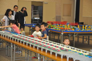 宮崎イオンホールで実施した「鉄道模型運転会」の様子